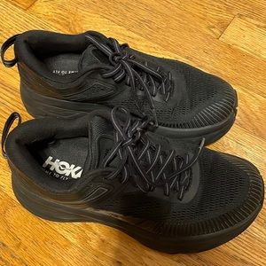 Hoka Bondi 7 - All Black Size 6D